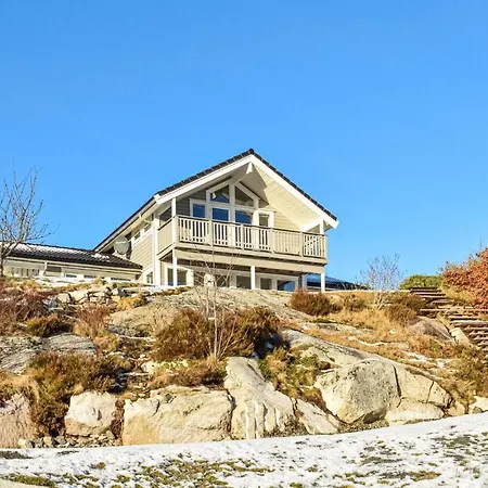 Feriehus 4 Bedroom Cozy In *